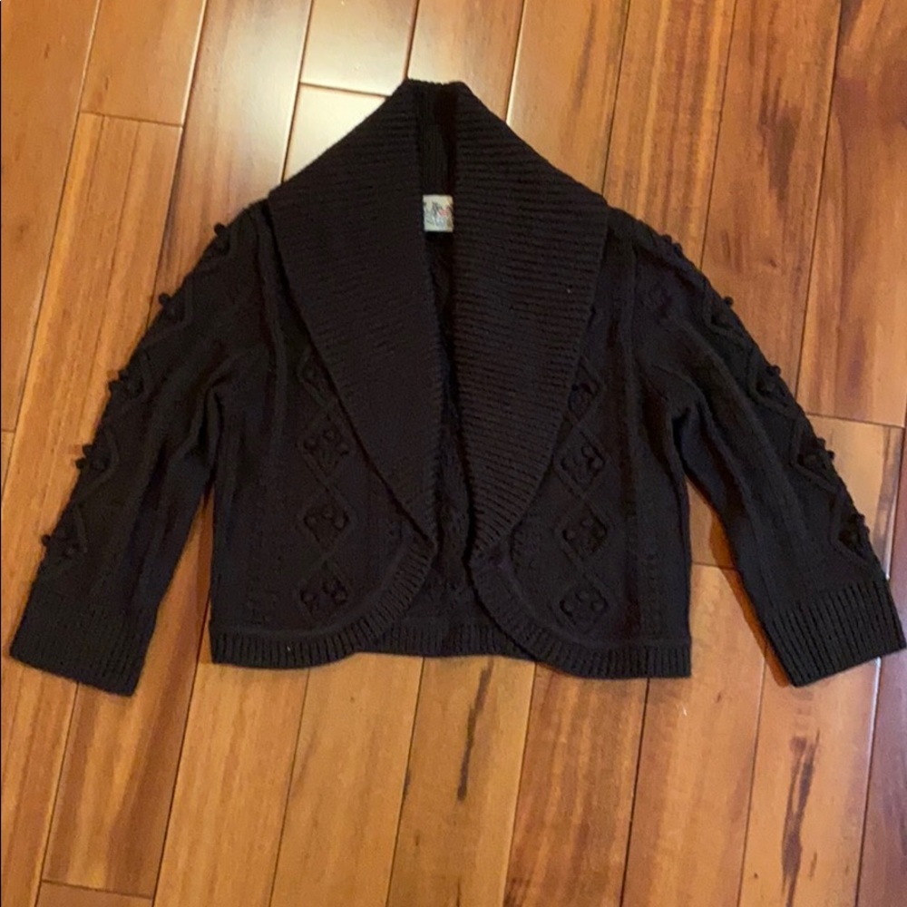 Juicy couture cropped sweater